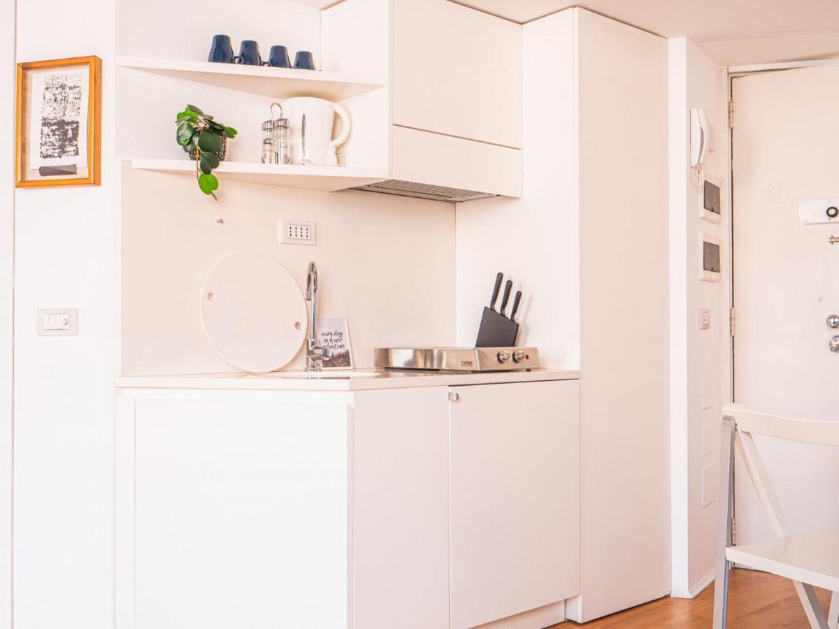 The Best Rent - Apartment Close To Navigli Milánó Kültér fotó